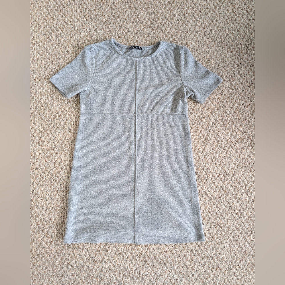 Zara Knit Gray Short Sleeve Dress *Size L*
